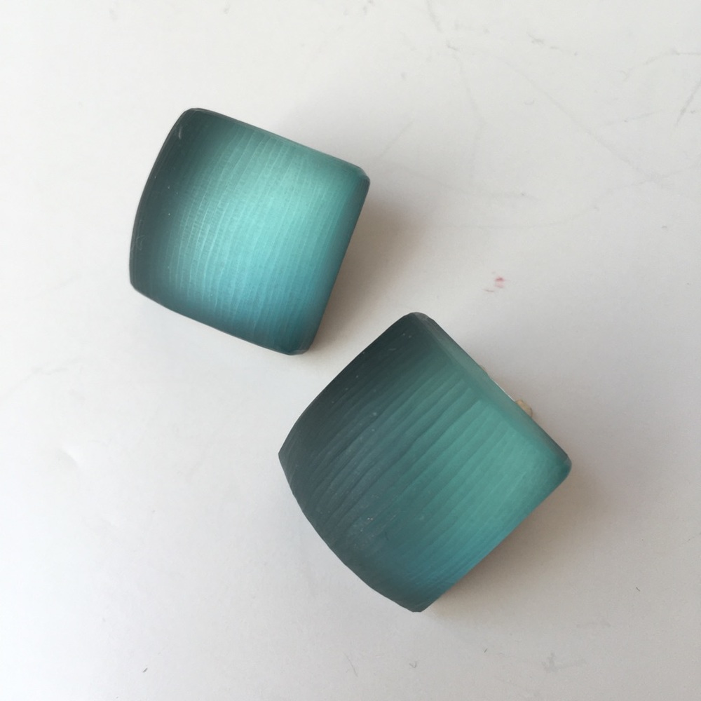 Alexis Bittar Turquoise Aqua Blue-Green Opalescent Frosted Lucite Clip Earrings